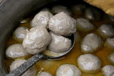 Famous food of Kashmir-Kashmiri gushtaba