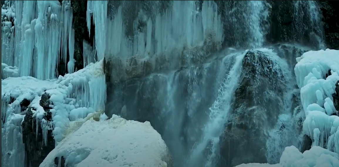 Drung waterfall Gulmarg