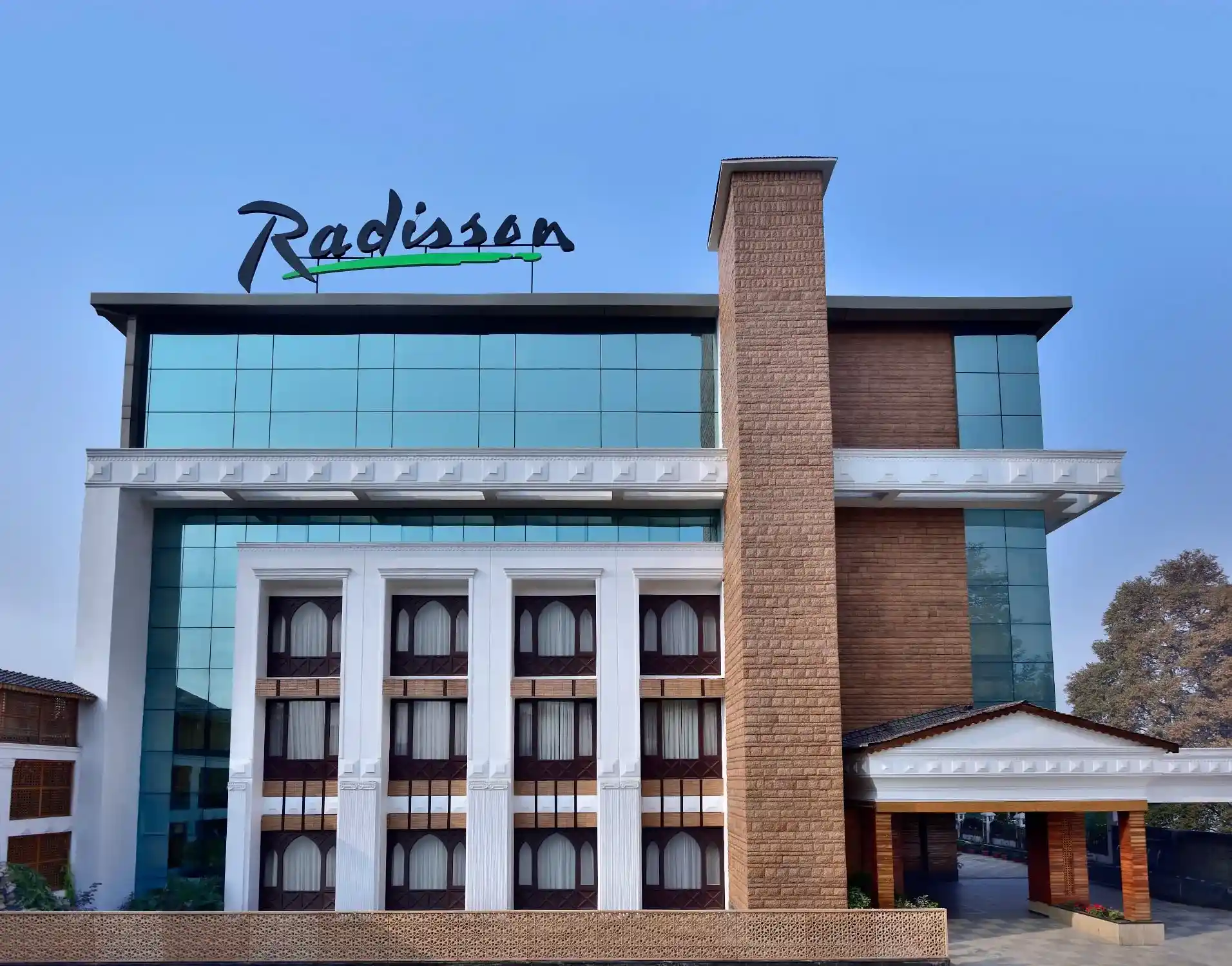 Raddison hotel srinagar
