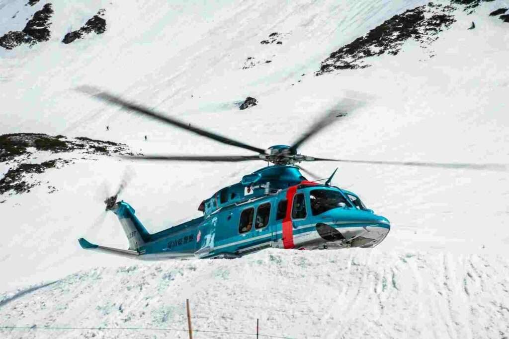 Helicopter ride in Gulmarg by travel my kashmir