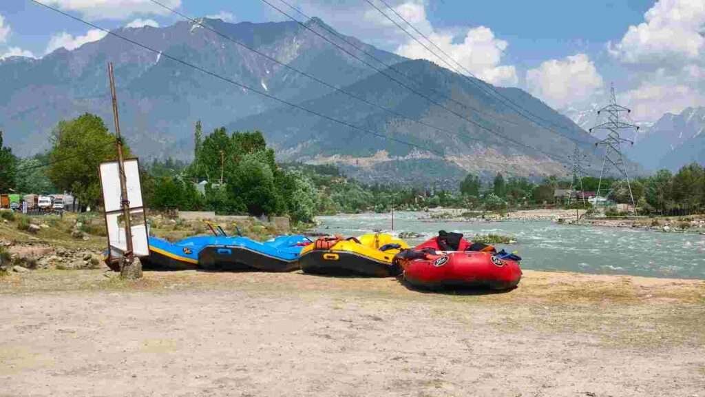 Sonmarg river rafting