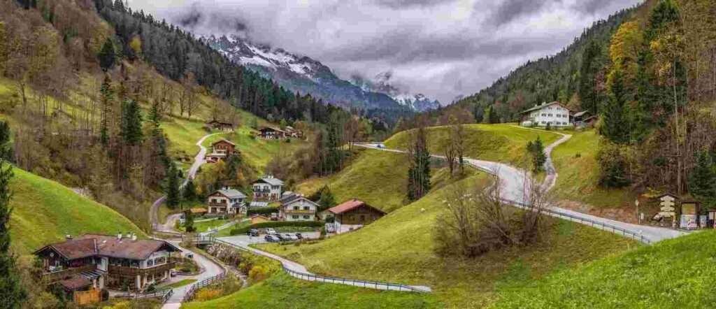 Denow valley Pahalgam