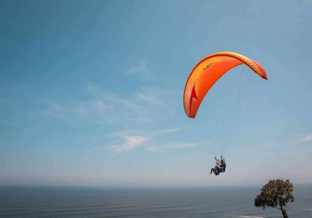 Paragliding in kashmir