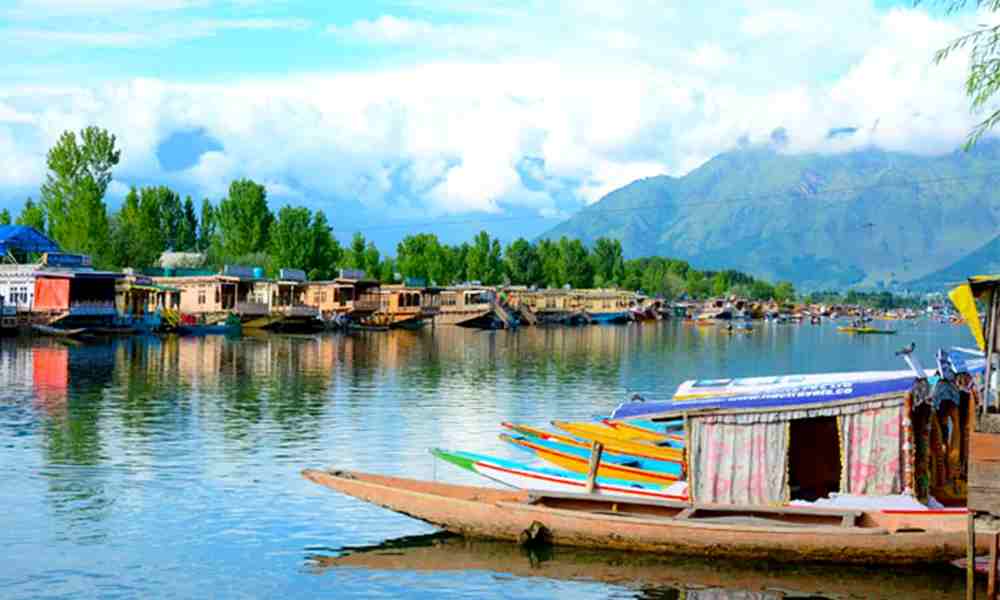 winter tourism in kashmir