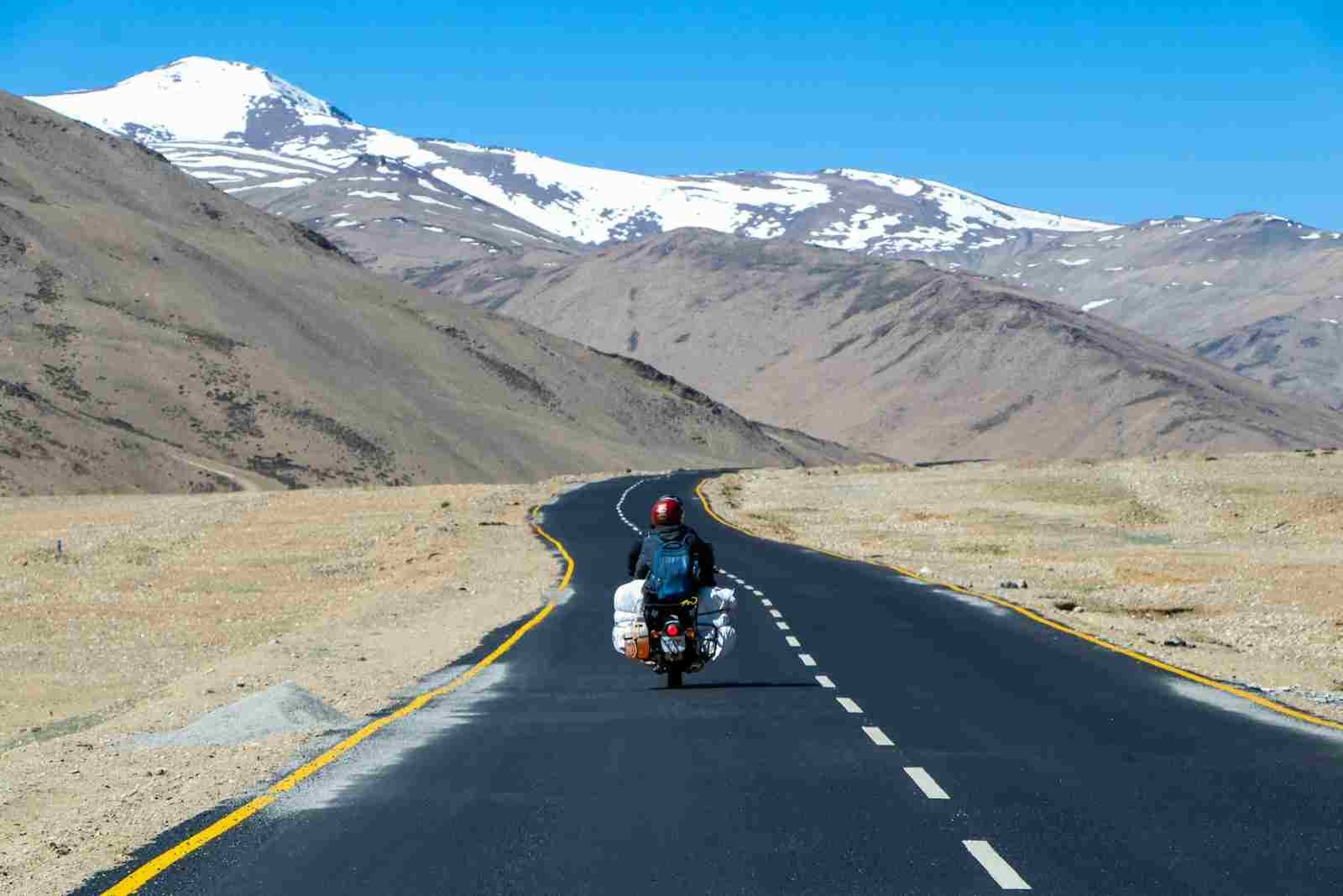 Kashmir Leh Ladakh tour packages