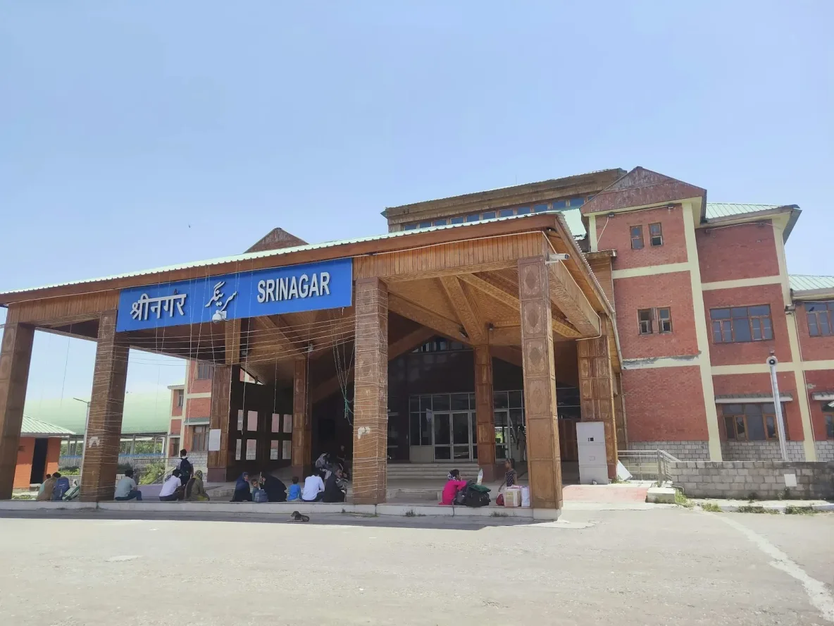 Srinagar railway station photo