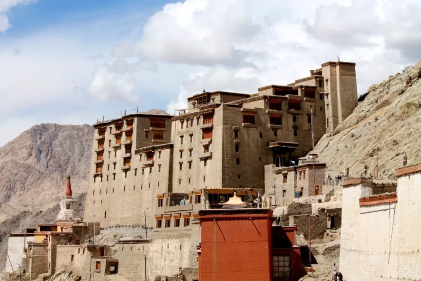 Leh Palace- Srinagar to Ladakh distance- Travel My Kashmir