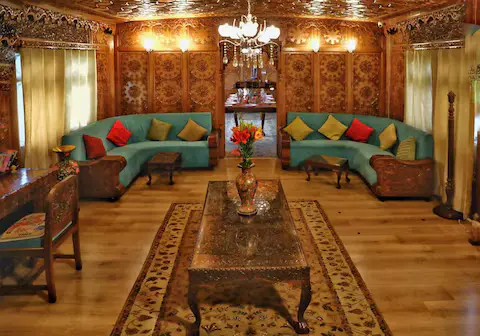 5 star houseboats in srinagar- Travel My Kashmir (2)