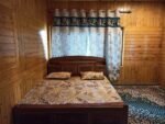 Inspection Hut Neel Nag (Budgam) bedroom view