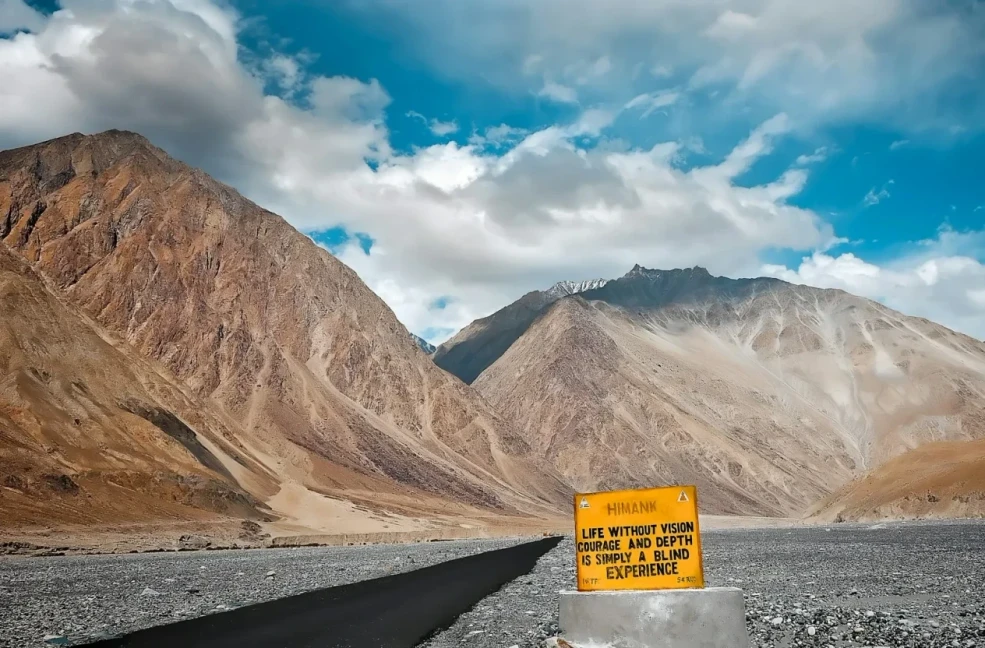 9 Nights 10 days Ladakh trip package by Travel My Kashmir