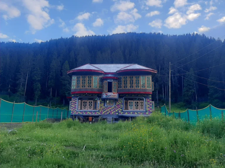 Afsara Hotel in gurez valley