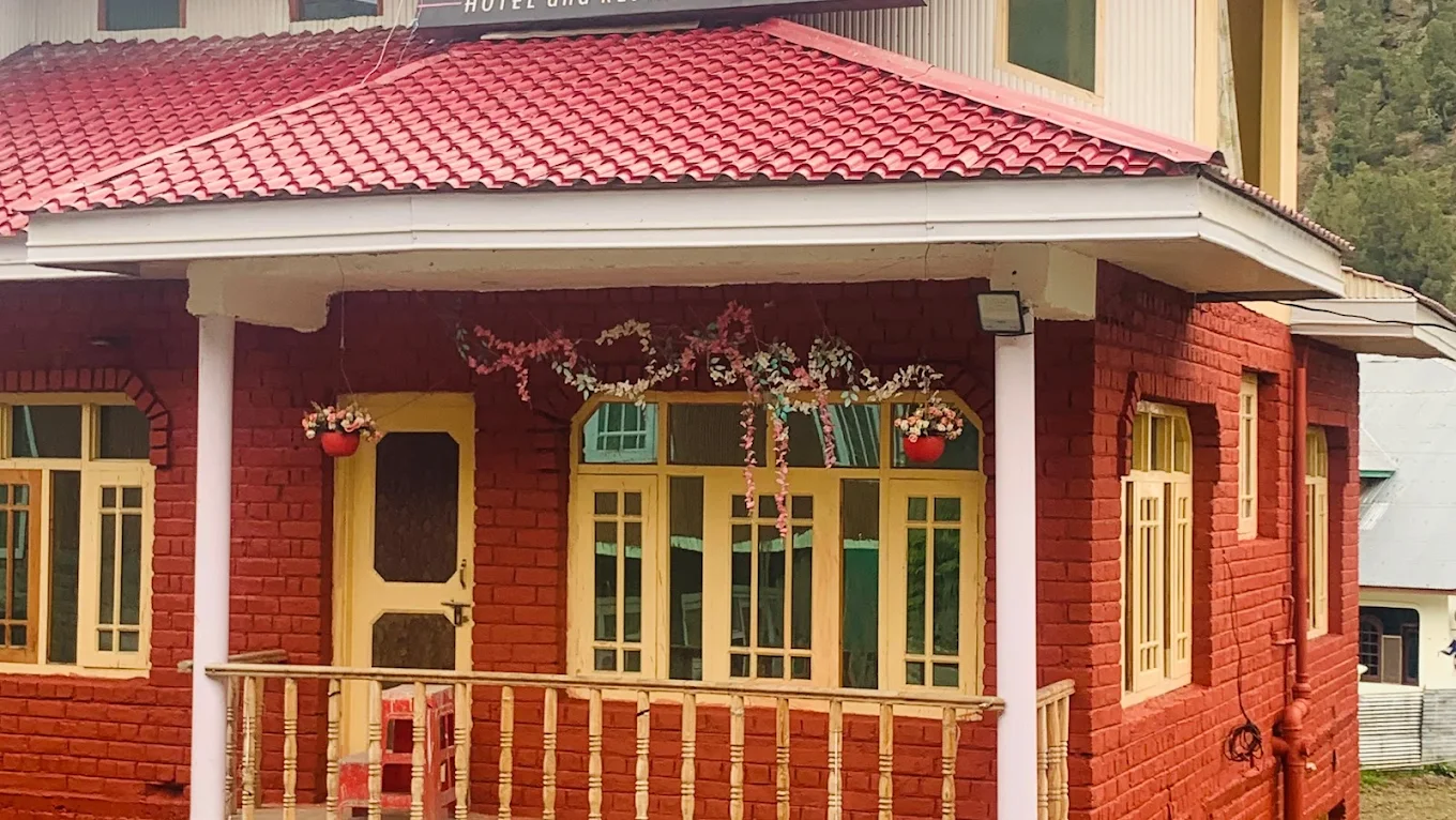 Gurez Inn hotel in Gurez