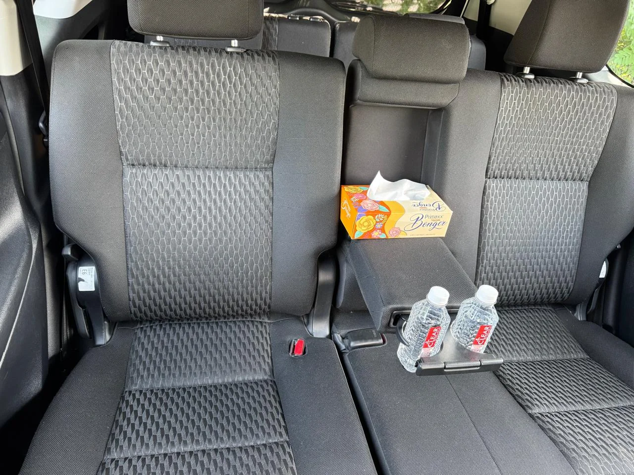 Interior of Fortuner kashmir cab service