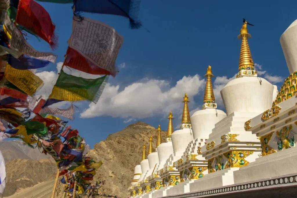 Kashmir with Ladakh tour packages with Travel My Kashmir