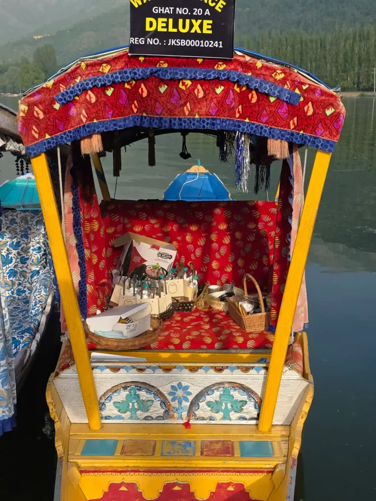 shikara booking dal lake