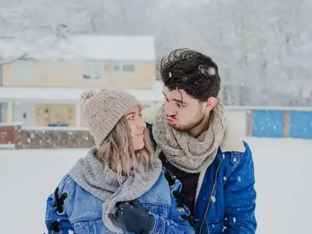 Couple photoshoot srinagar