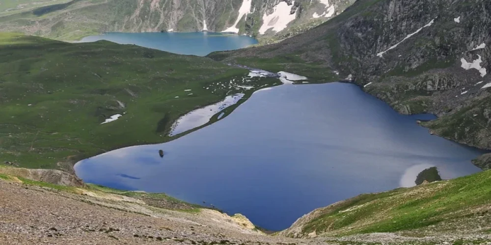 best places to visit in sonmarg- Krishnasar Lake best places to visit in sonmarg- Krishnasar Lake