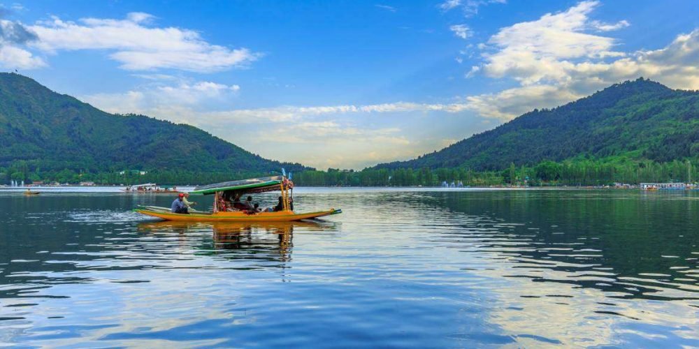 shikara booking dal lake