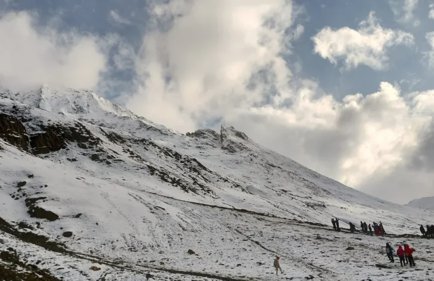places to visit in Sonmarg- Zero point