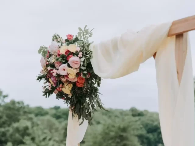 wedding photoshoot in Kashmir